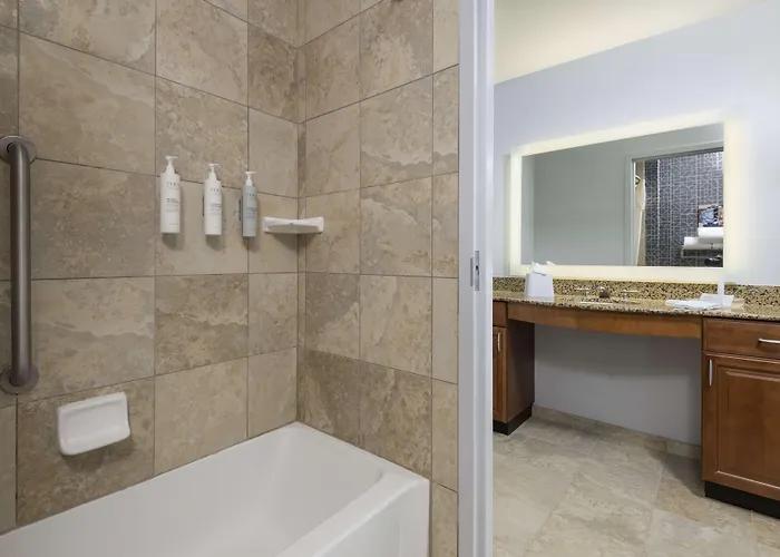 Hotel Homewood By Hilton North-happy Valley